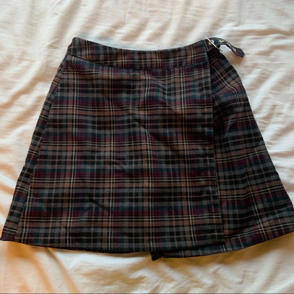 Brandy melville plaid Emerson skirt